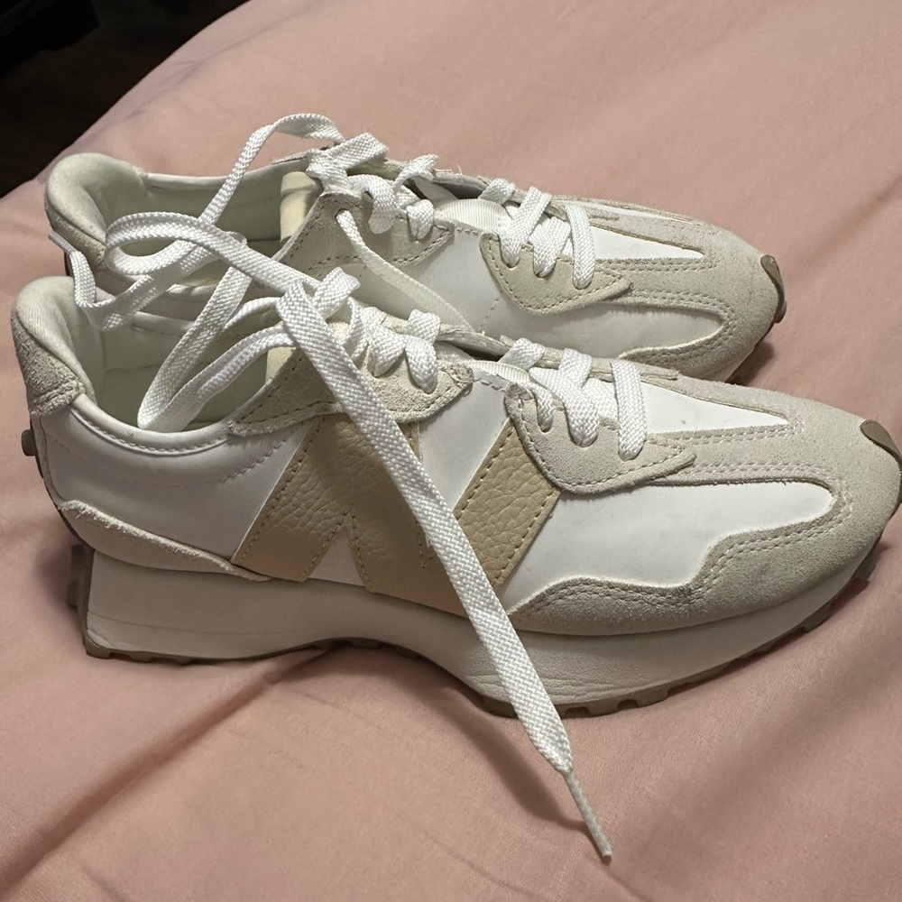 New Balance Women's White and Tan Sneakers